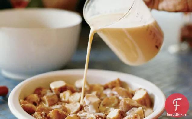 Budinca de paine Krispy Kreme cu frisca Espresso
