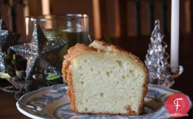 Tort De Ouă Cu Glazură De Rom De Cristal