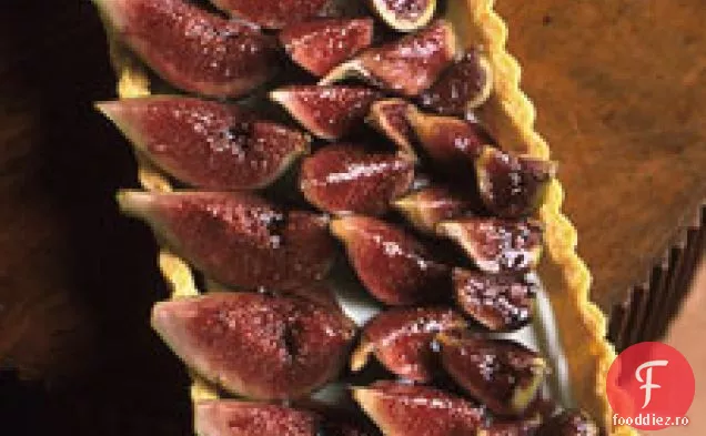 Tarta De Smochine Cu Umplutura De Crema De Branza