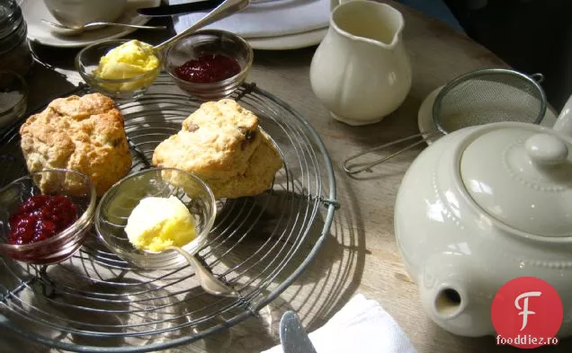 Scones proaspăt coapte