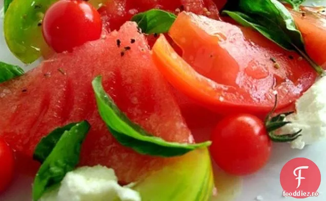 Salată De Roșii Cu Pepene Verde Și Moștenire