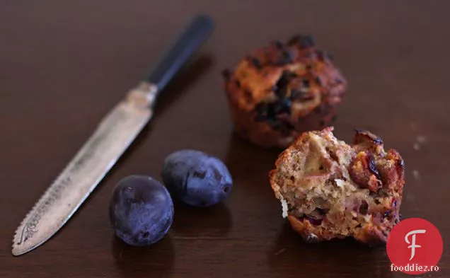 Brioșe Damson, Pere Și Nuc