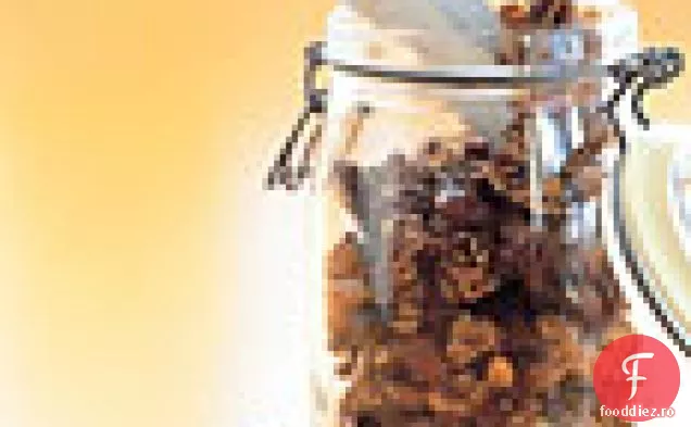 Granola de curmale, nucă de cocos și migdale