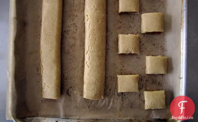 Newtoni De Smochine De Casă