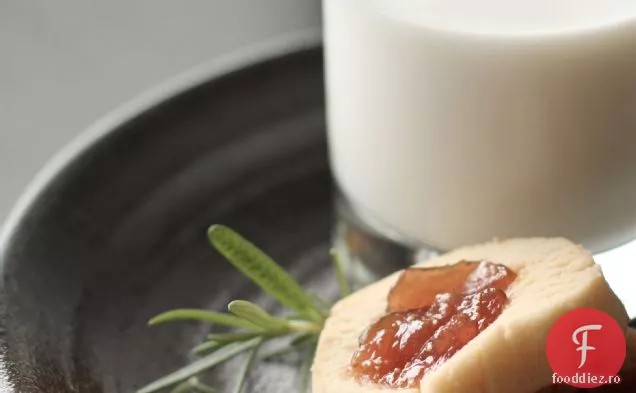 Pâine Scurtă De Zahăr Brun Cu Gem De Smochine