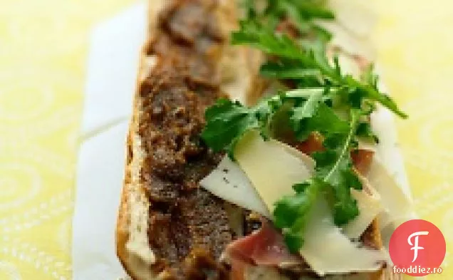 Sandwich cu Prosciutto și smochine