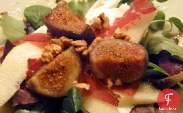 Salată De Smochine Și Pere Cu Bresaola