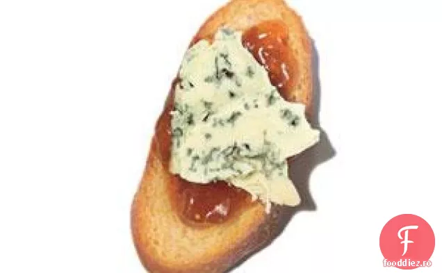 Brânză Albastră Și Crostini De Smochine