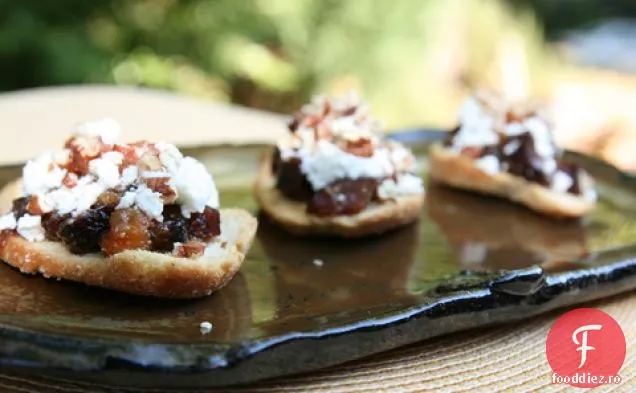 Crostini De Smochine Și Brânză De Capră