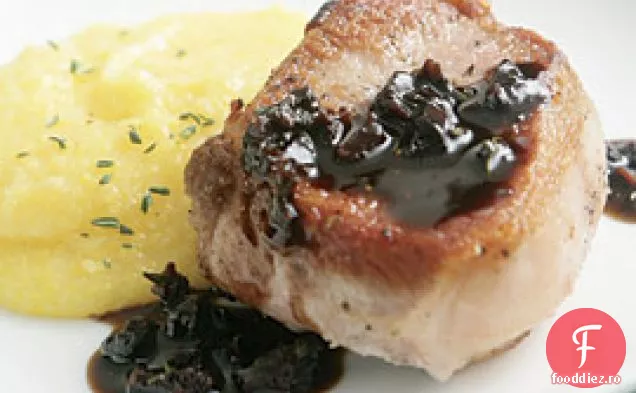 Cotlete de porc prăjite cu sos Balsamic-smochin