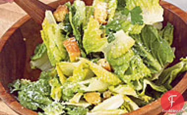 Salată Caesar