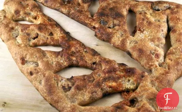 Gorgonzola Fougasse Cu Smochine Și Nuci Pecan