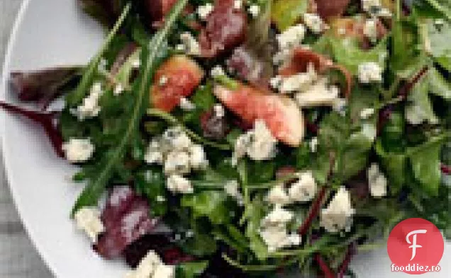 Cina în seara asta: salată caldă de Prosciutto, smochine și brânză albastră