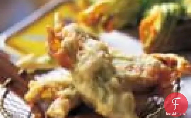 Flori de dovlecei umplute prăjite (fiori Di Zucca Fritti)