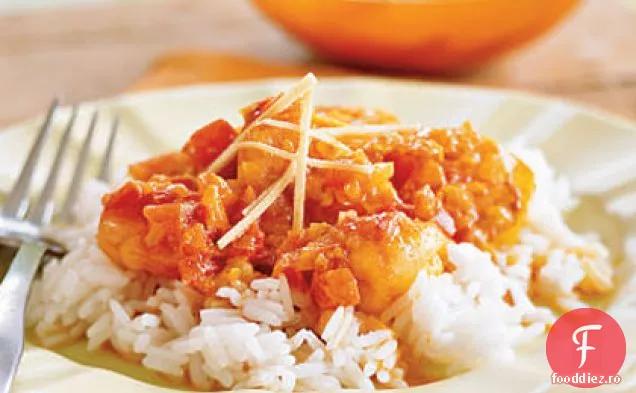Creveți cu șalotă și frunze de Curry (Chochin Jhinga)