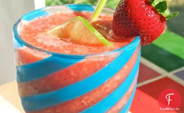 Clasicul Daiquiri De Căpșuni Congelate