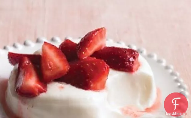 Creme De Lapte Cu Căpșuni