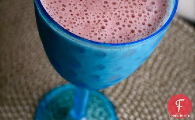 Smoothie Cu Pepene De Căpșuni