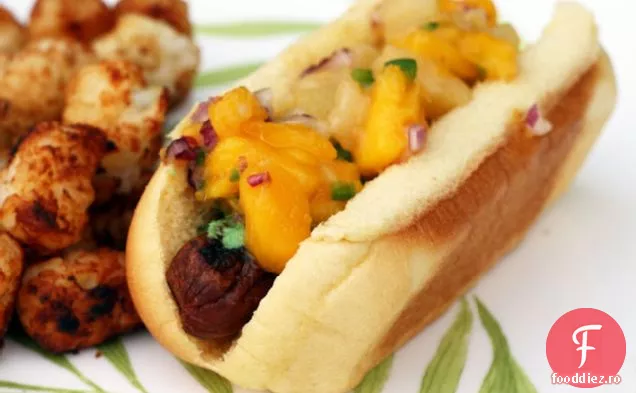 Hot Dog picant de Mango-ananas