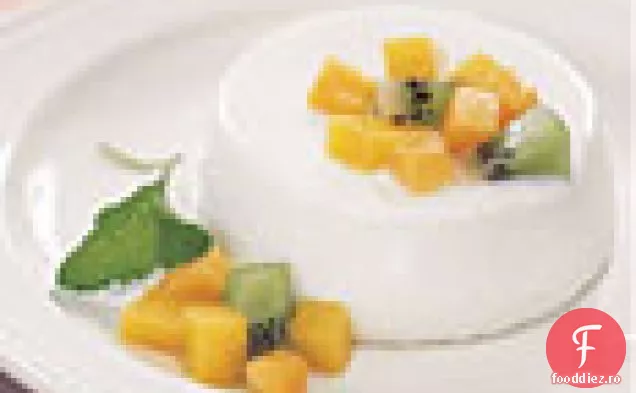 Panna Cotta din lapte cu fructe tropicale