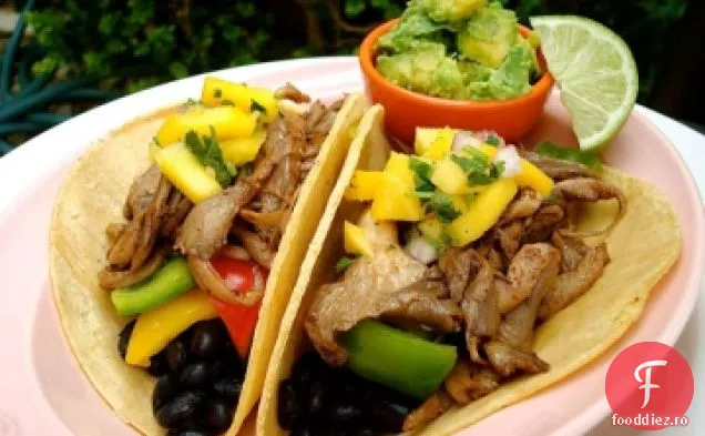 Tacos Cu Ciuperci De Stridii Cu Salsa Dulce De Mango