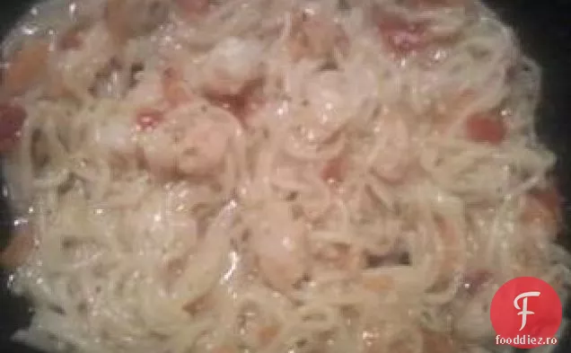 Ierburi Și Creveți Cu Paste Slabe