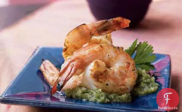 Creveți cu piper negru cu chutney de coriandru-nucă de cocos