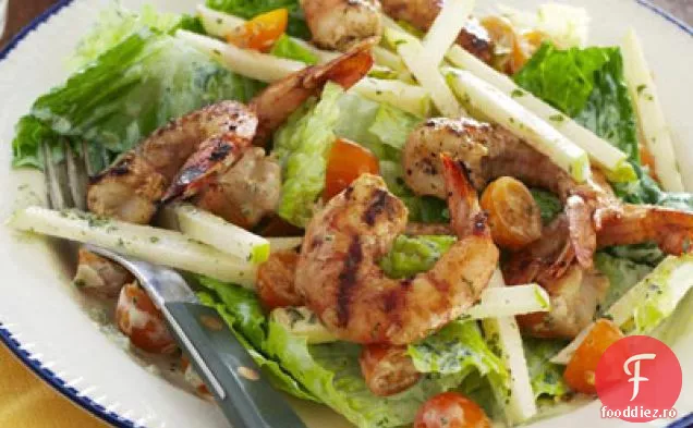 Creveți cu salată de mere și roșii