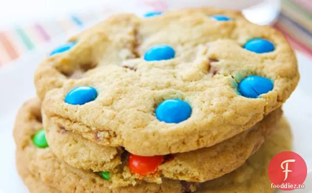 Cookie-Uri Misterioase Cu Caramel Mestecat