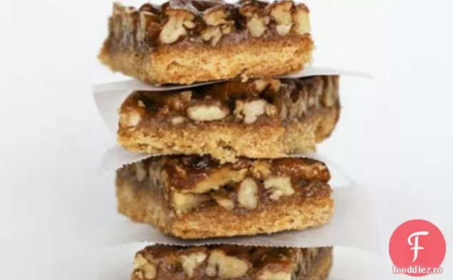 Felie De Pecan Cu Miere De Caramel