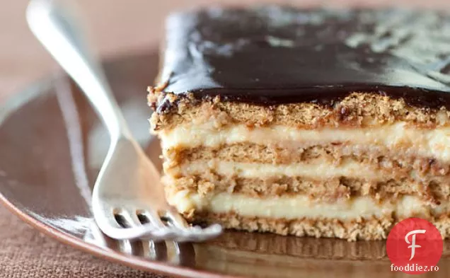 Nu-coace Boston Cream Pie straturi
