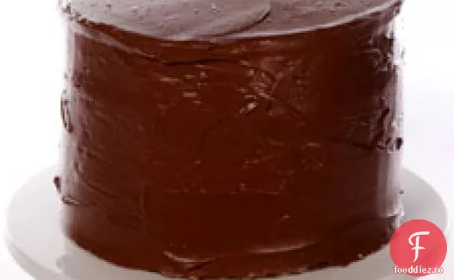 Tort De Unt Galben Cu Glazură De Ciocolată