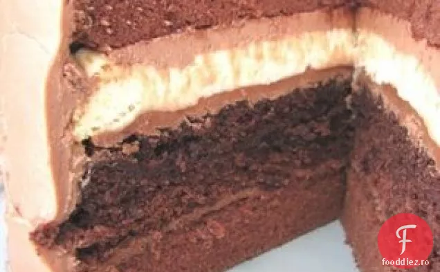 Tort Stratificat Cu Cheesecake Cu Ciocolată Dublă