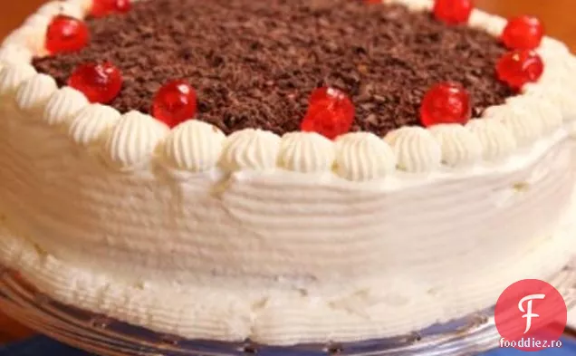 Tort din Pădurea Neagră (scwartzw 4lder Kirschtorte)