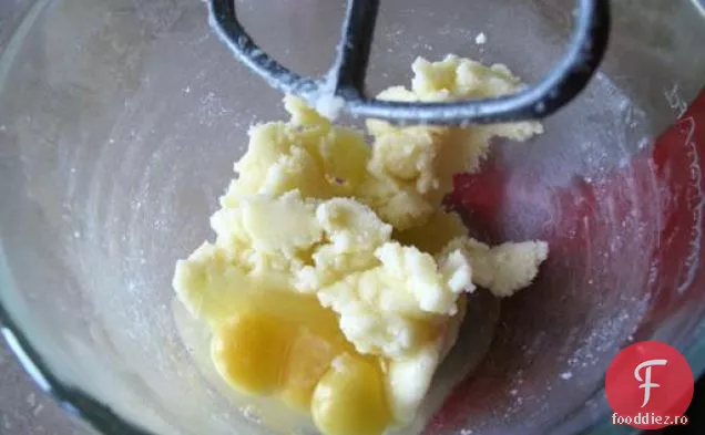 Tort Cu Lămâie Bundt