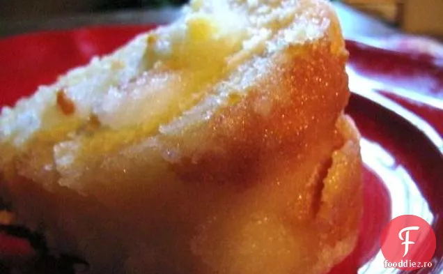 Tort Bundt Cu Cremă De Brânză De Nucă De Cocos