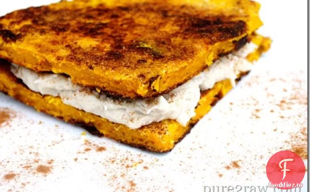 Tort de morcovi Socca (fără gluten, Vegan, fără soia)