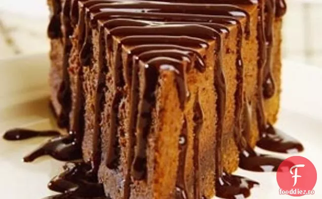 Cheesecake Special cu trufe întunecate al lui Hershey