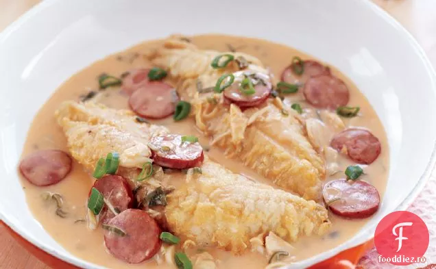 Snapper cu sos picant de Crab și Andouille