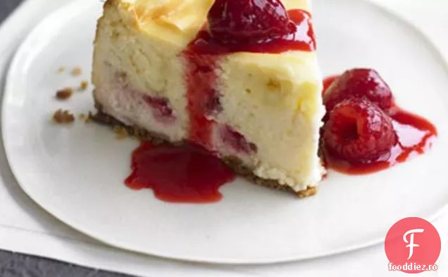 Cheesecake Cu Ciocolată Albă Și Zmeură