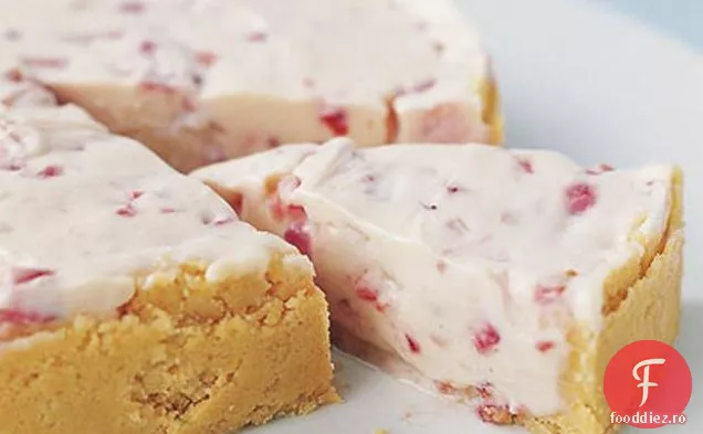 Cheesecake Cu Căpșuni Și Ciocolată Albă