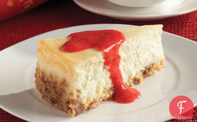 Cheesecake de Paște cu sos de căpșuni