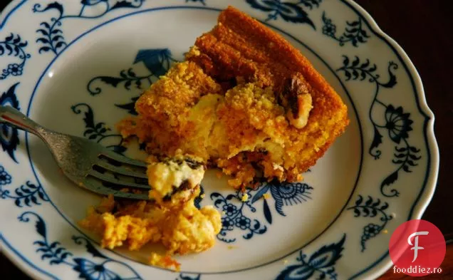 Tort Rustic De Mămăligă Cu Umplutură De Ricotta Și Prune