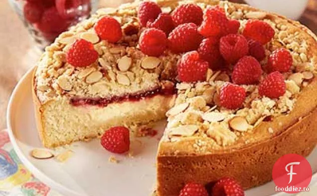 Tort de cafea cu cremă dublă de lămâie-zmeură