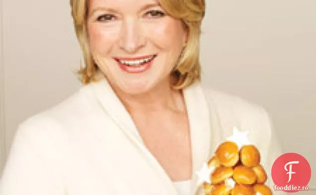 Celebrul Croquembouche al Marthei