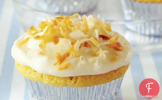Cupcakes Cu Nucă De Cocos