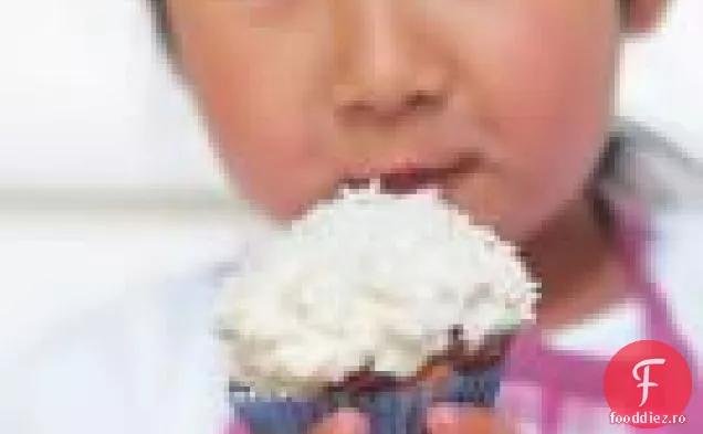 Cupcakes Cu Nucă De Cocos