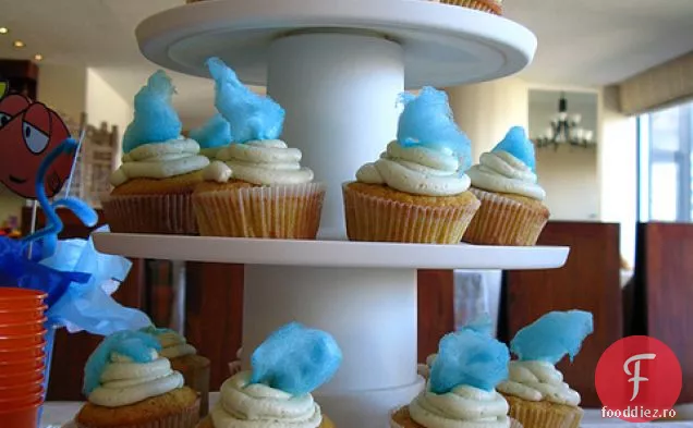 Cupcakes Cu Vată De Zahăr