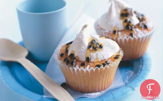 Pavlova Cupcakes