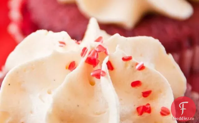 Cupcakes Din Catifea Roșie